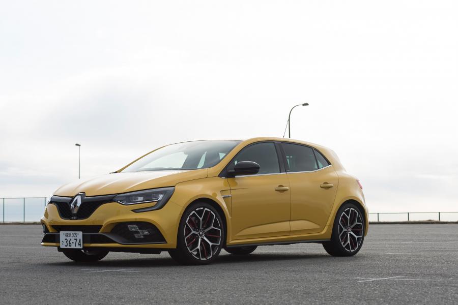  Renault Megane R.S. Trophy 2018 года  (JP) (фото 19 из 34)